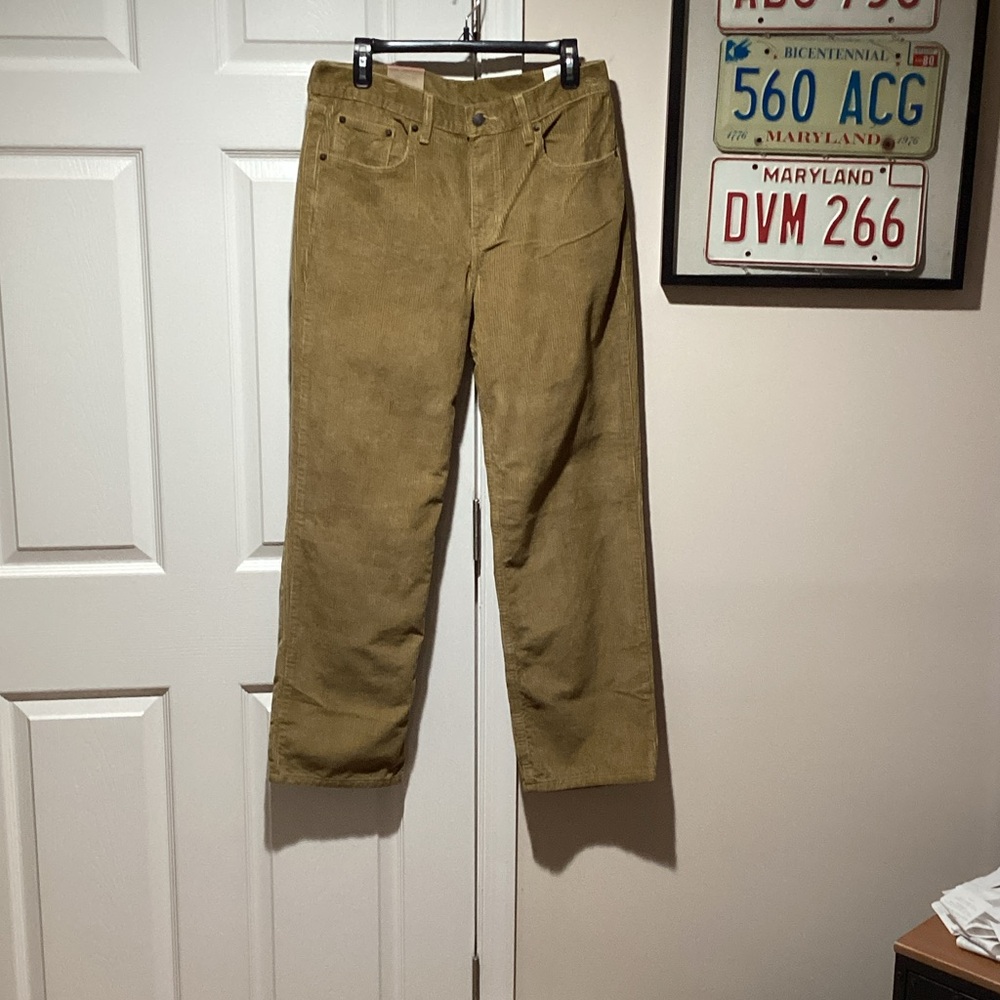 Levi’s Dark Tan Corduroy Straight Leg Pants - Size 30” x 30”